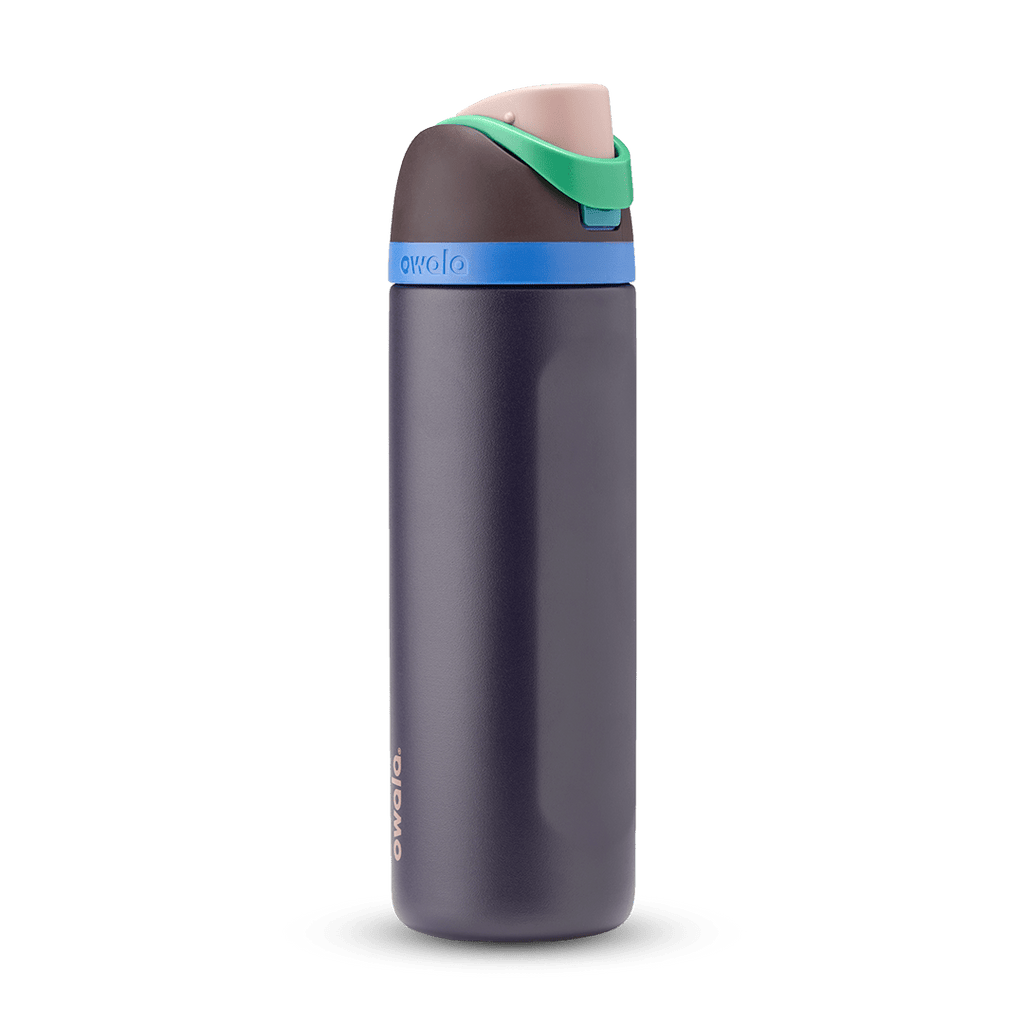 FreeSip 24oz in Night Safari, dark navy body with bright blue accent band, green carry loop, and brown flip cap