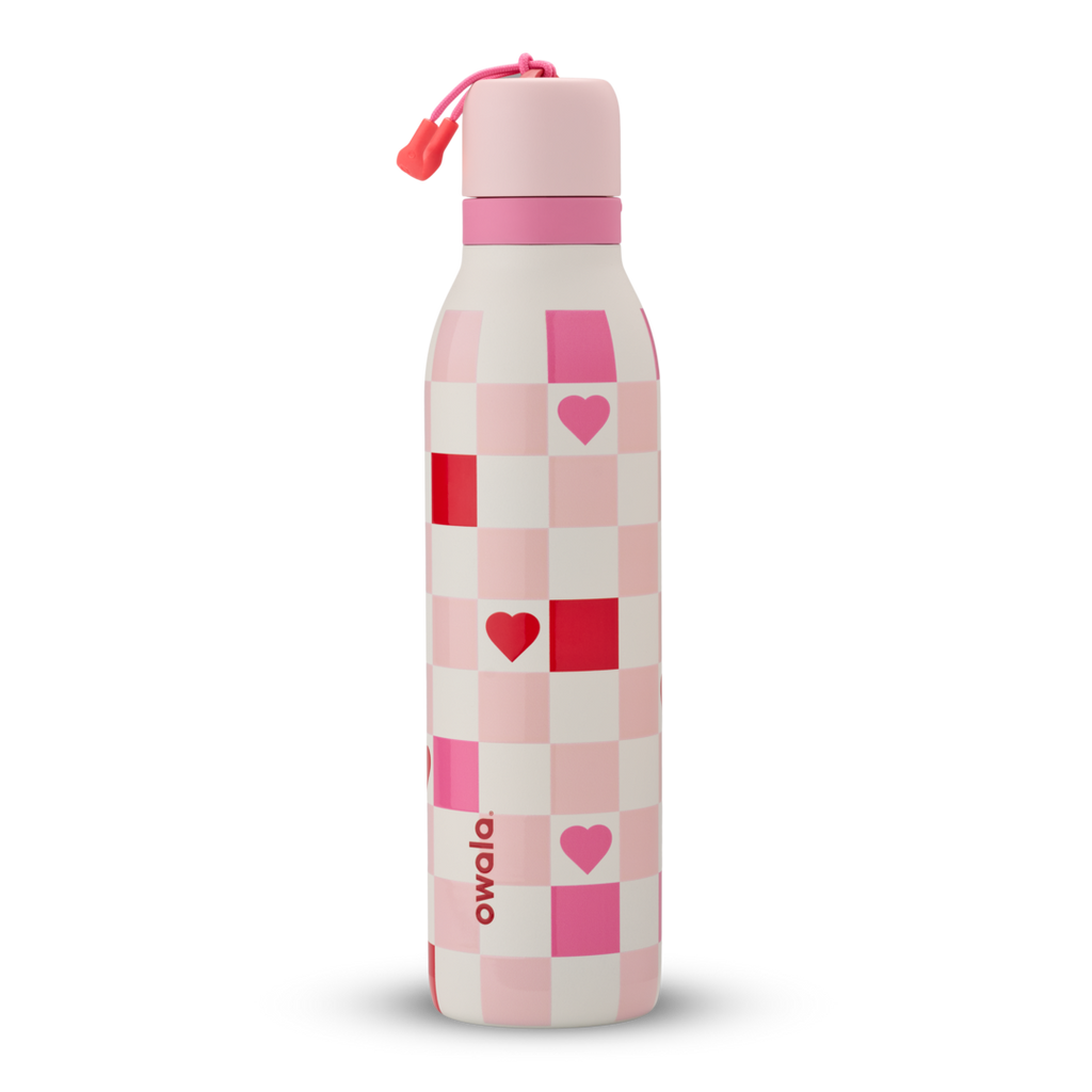 FreeSip Twist 24oz in Check Me Out, pink and white checkerboard print with red heart accents, coral-pink twist cap, and carry loop