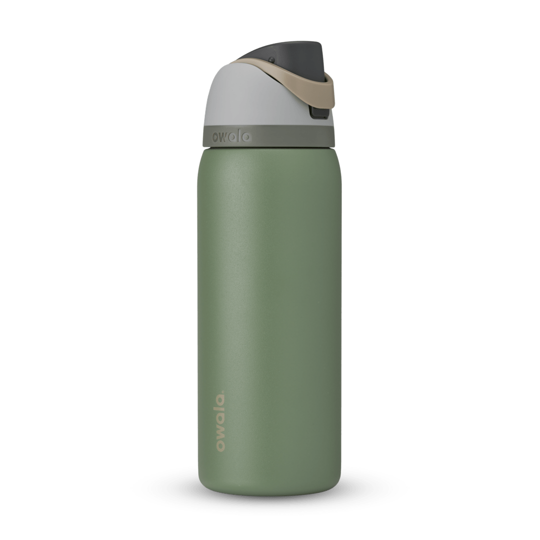 FreeSip 32oz in Green House, olive green body with light gray lid, tan carry loop, and dark gray flip cap