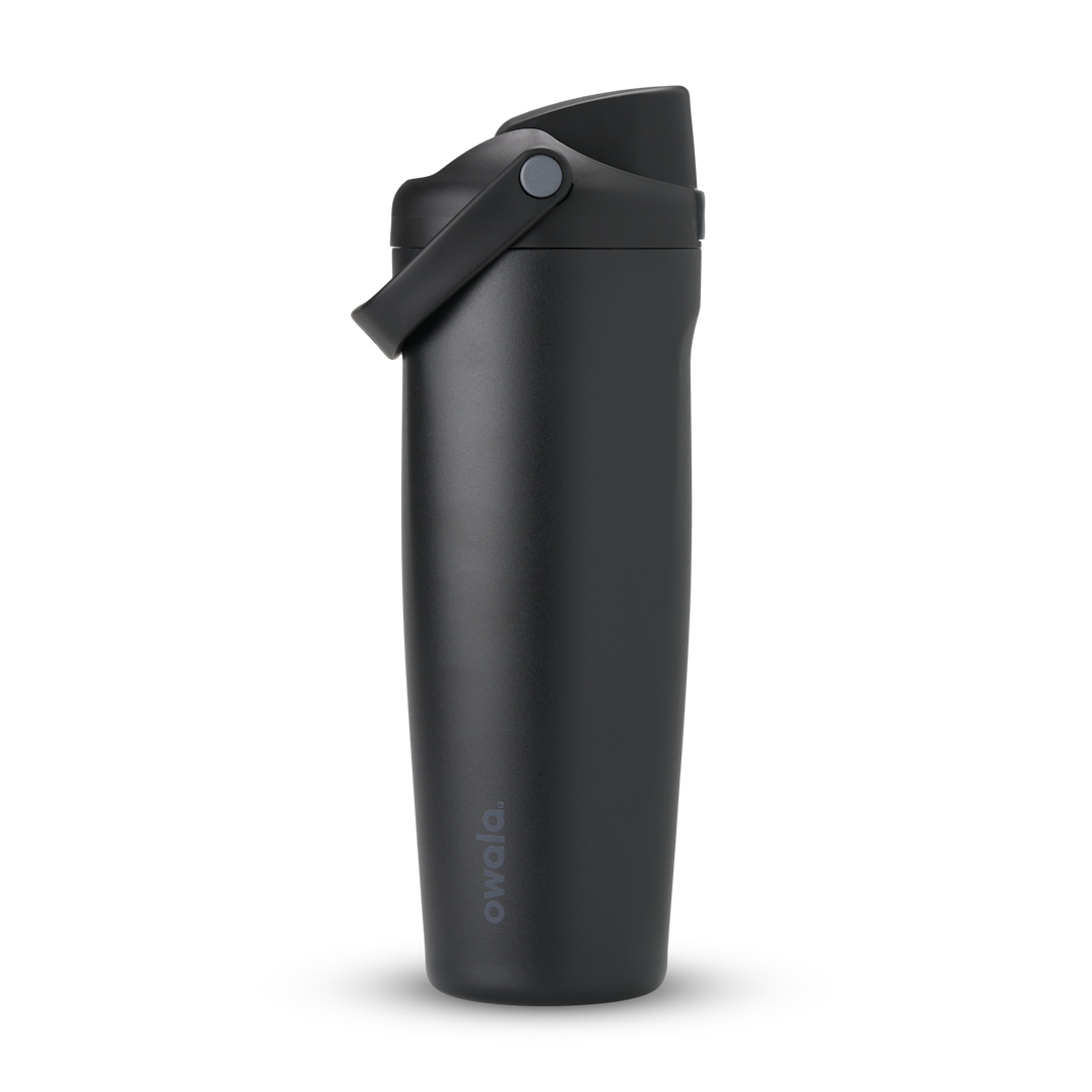 FreeSip Sway 32oz, matte black tumbler with black flip cap and dark carry loop; monochrome finish