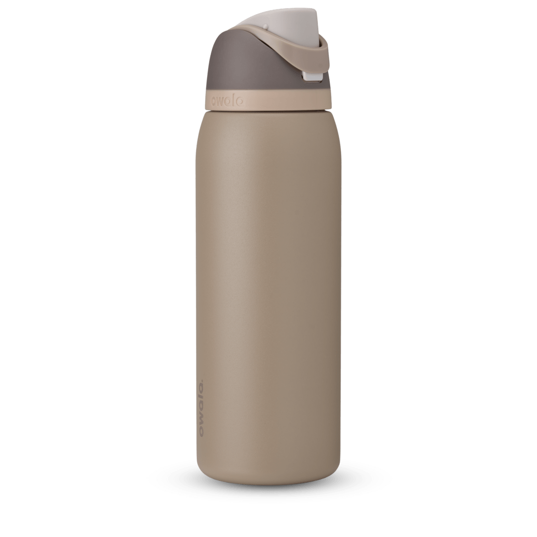 FreeSip 40oz water bottle