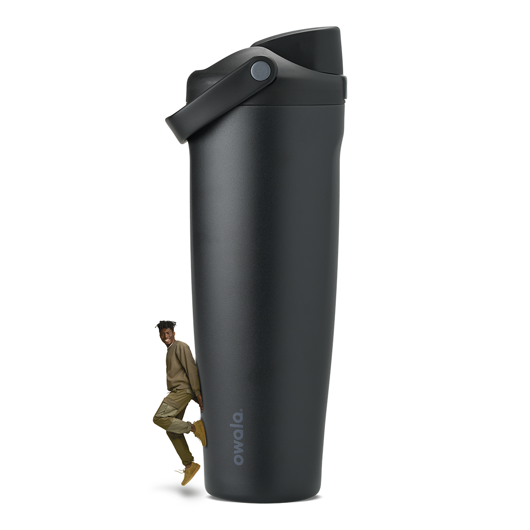 FreeSip Sway 40oz tumbler in Very Very Dark