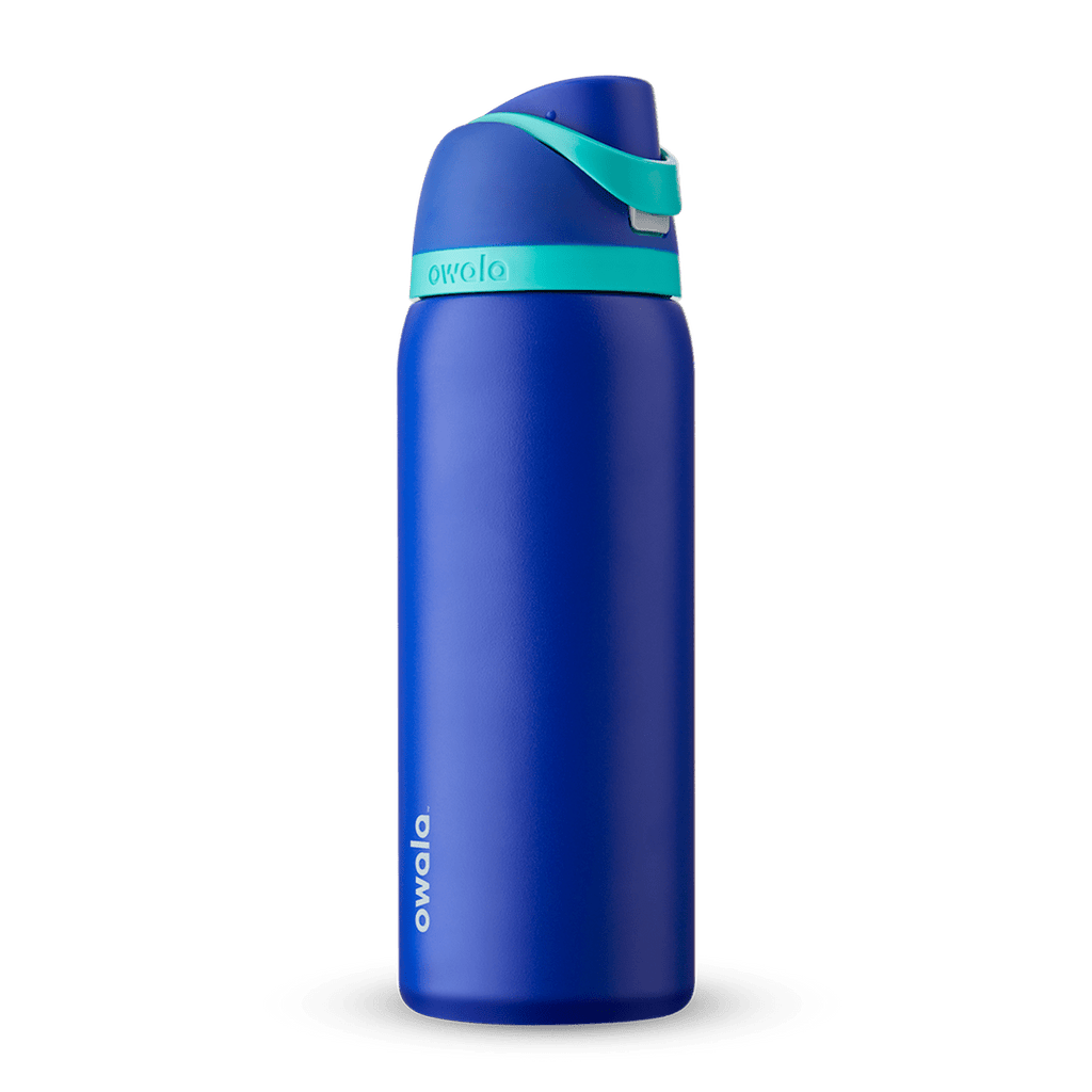 FreeSip 32oz water bottle