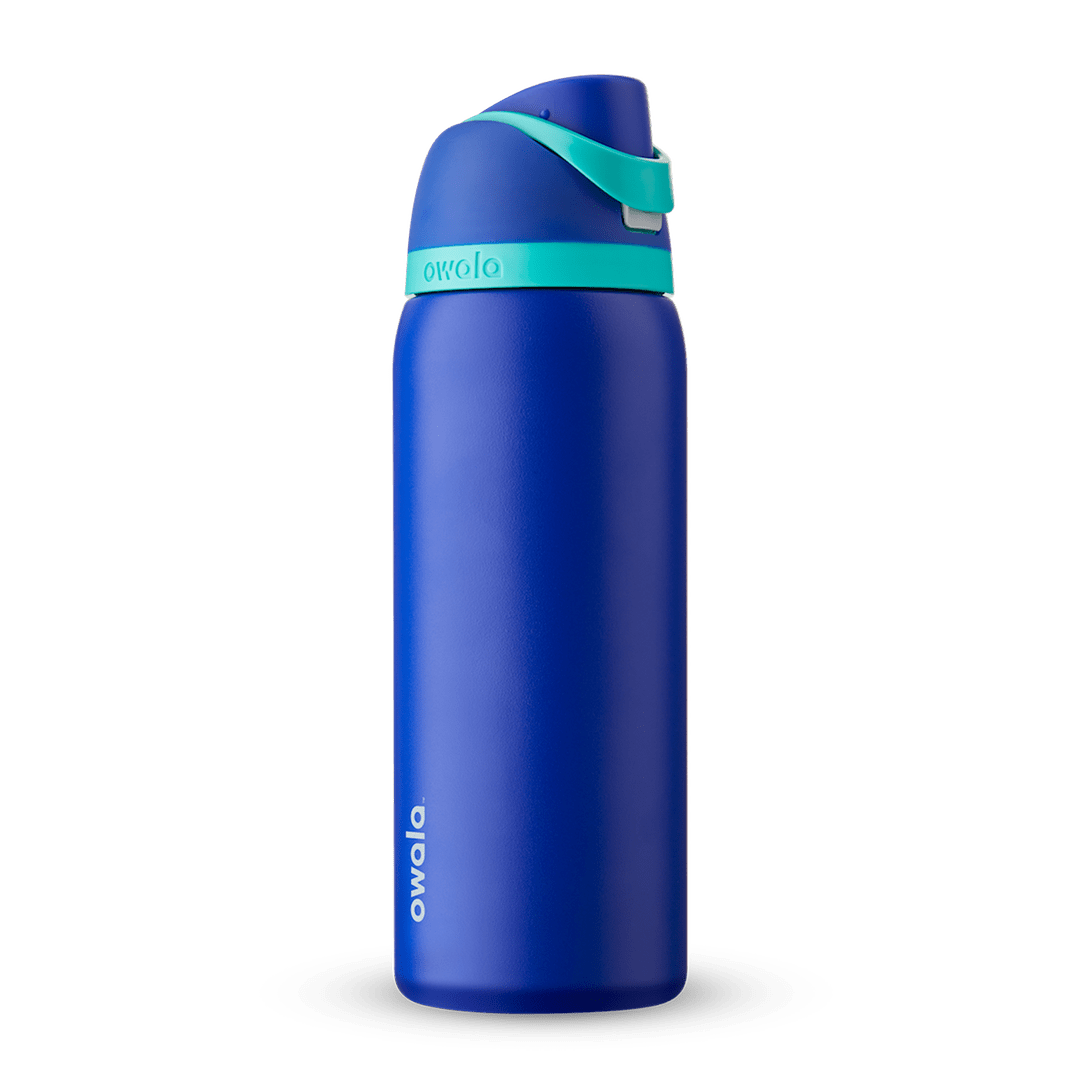 FreeSip 32oz water bottle