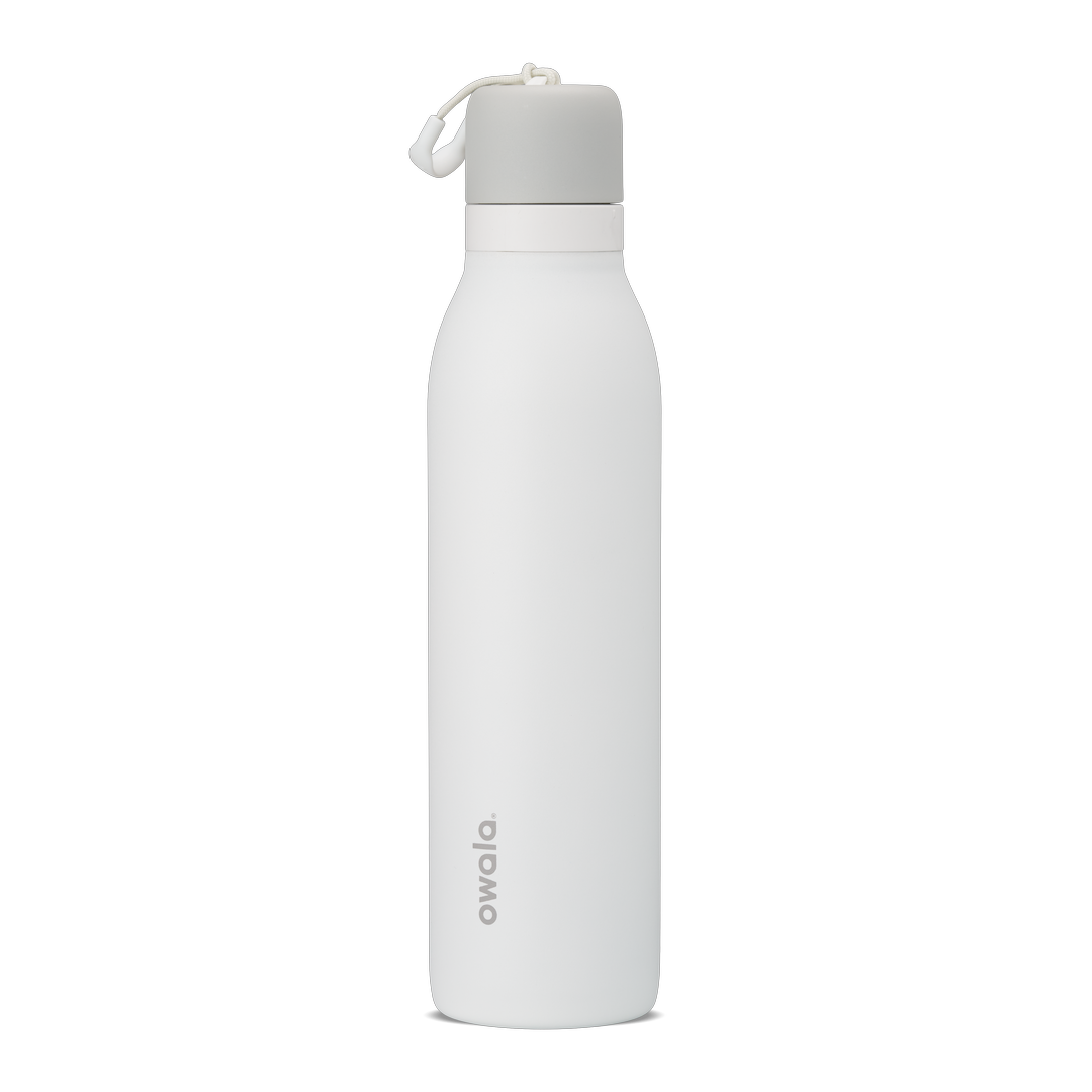 FreeSip Twist 24oz in Shy Marshmallow; off-white body with light gray twist cap, white carry string and gray carry string grip