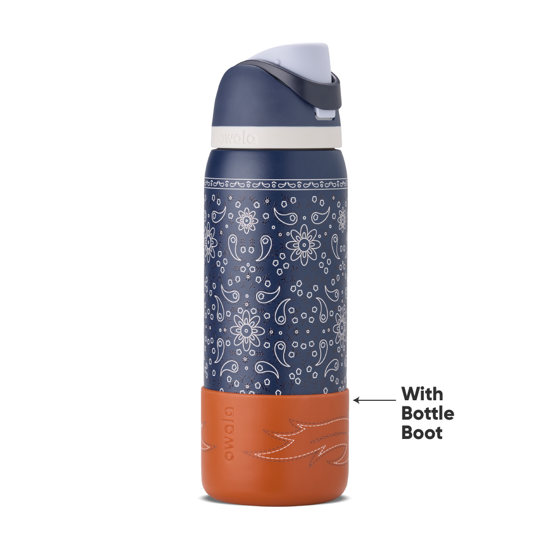 FreeSip with bandana-print body and Bottle Boot